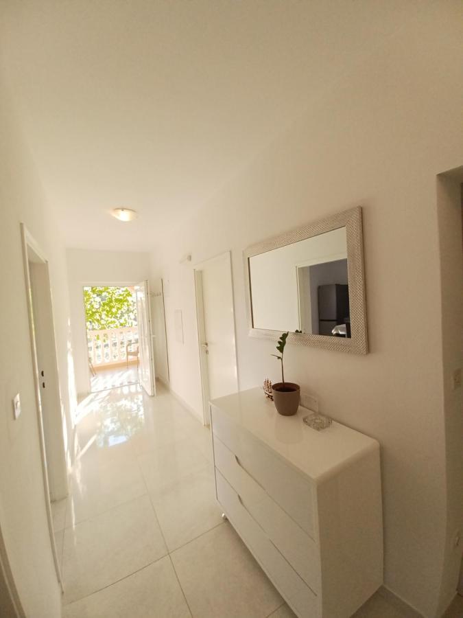 Apartment Mira Trogir Exterior foto