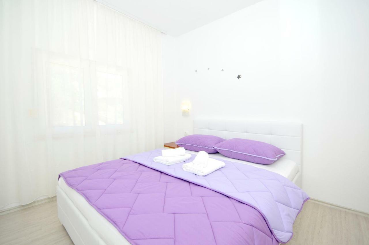 Apartment Mira Trogir Exterior foto