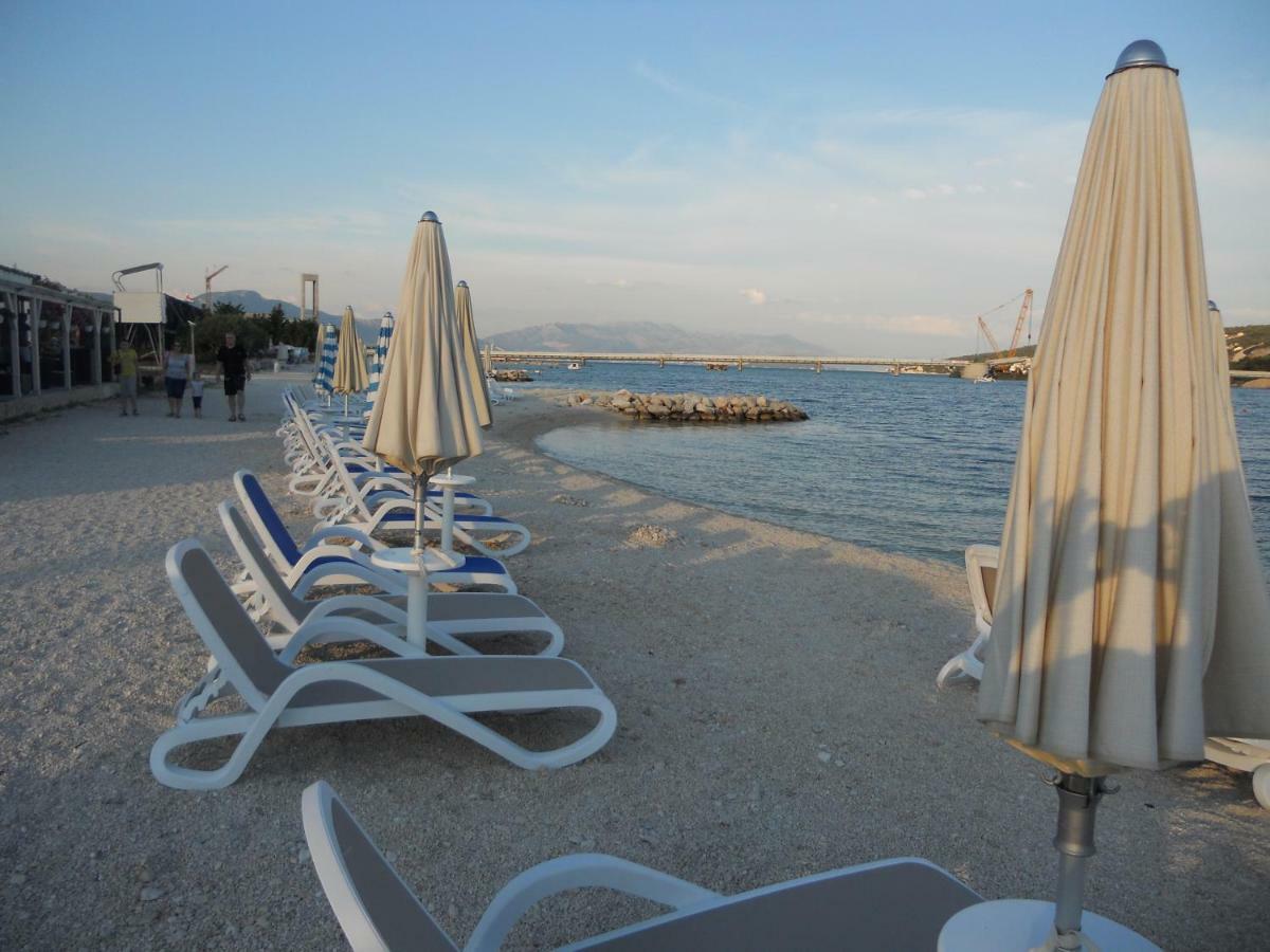 Apartment Mira Trogir Exterior foto